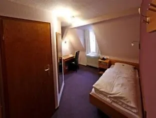 Zum Ochsen Guest house 3*